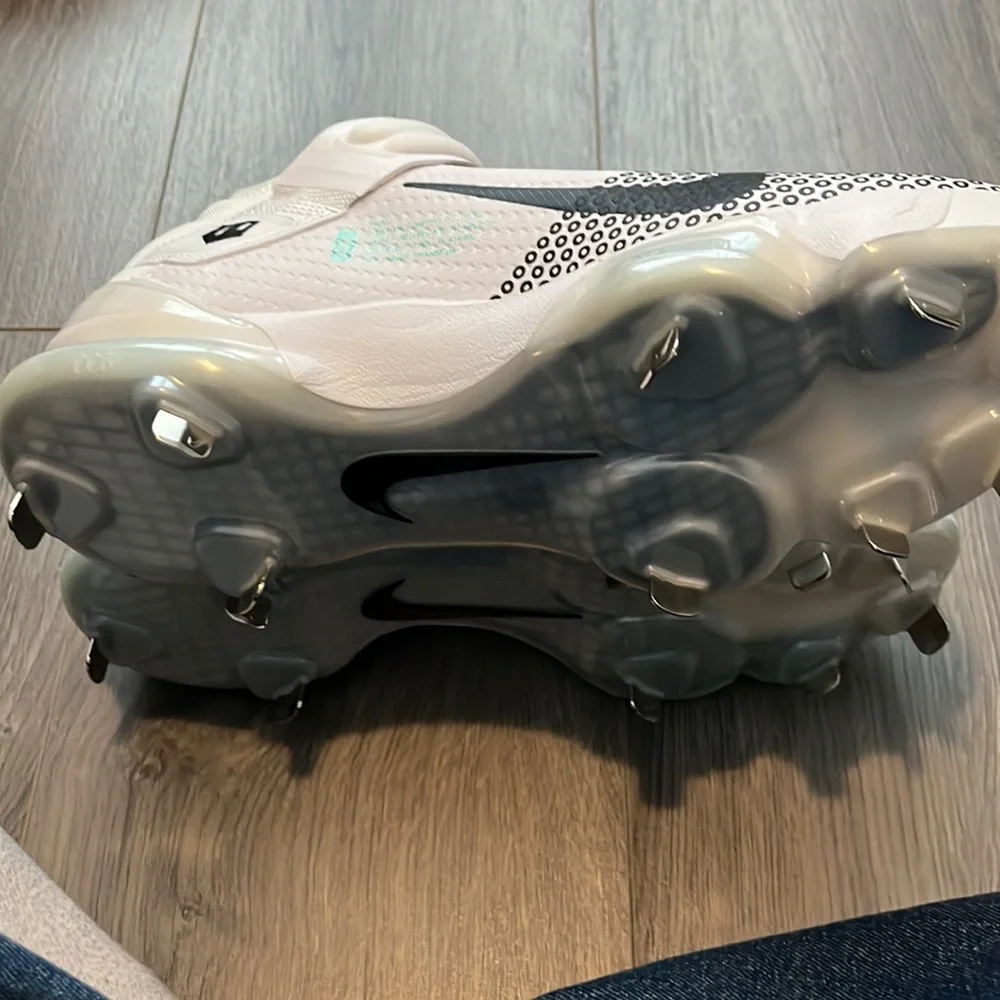 Brand new Nike sport performance Trout 7 MVNJ-856 baseball cleats - Picture 13 of 13